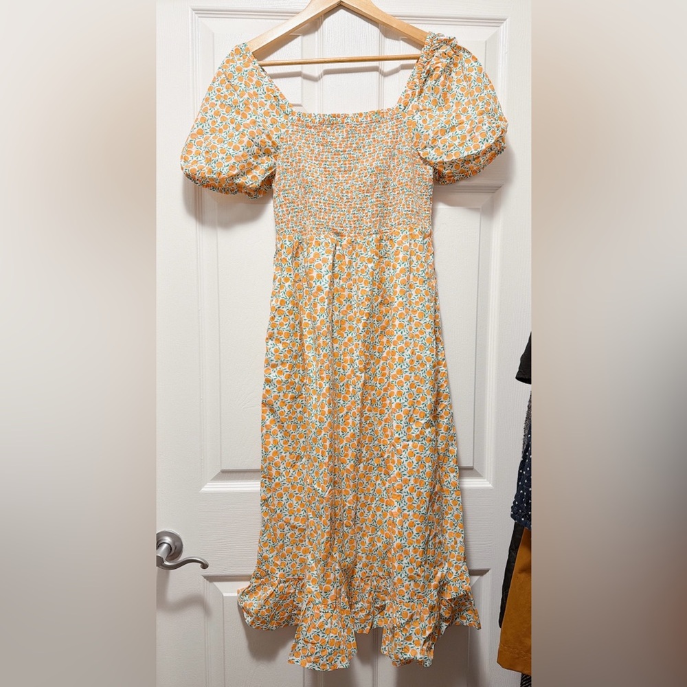 J. Crew Dress in Orange and Green Floral Peach Print Size Small